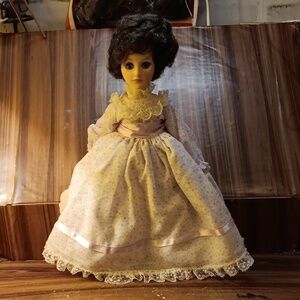 Vintage 1983 Effanbee Pride Of The South Atlanta doll